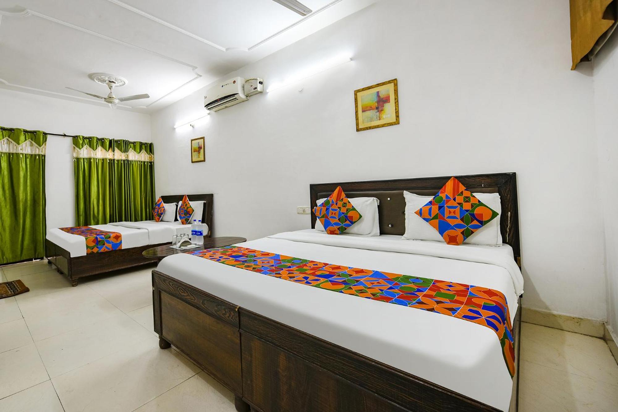 Fabexpress Diamond Sec 45 Hotel Chandīgarh Exterior foto